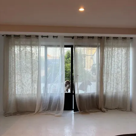 Atypique Entre Campagne Et