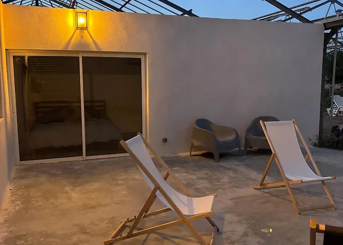 Atypique Entre Campagne Et Hébergement de vacances Hyères